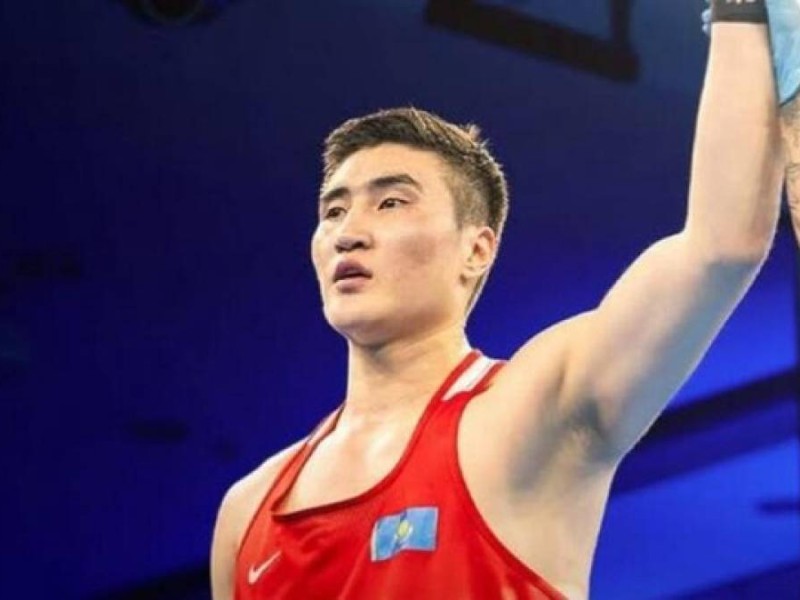 Қазақ баласы әлем чемпионатында өзбек боксшысынан оңбай жеңілді