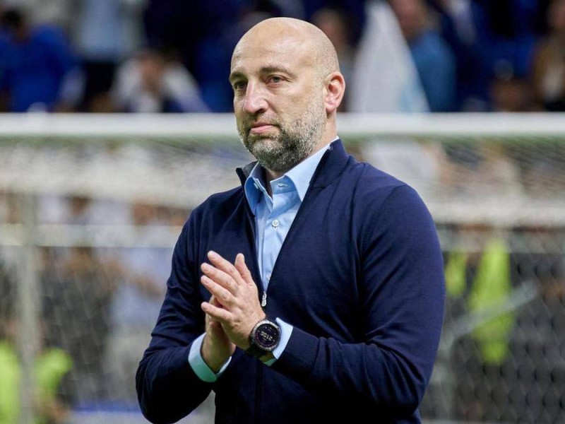 Адиев Қазақстанға оралатын болды ма? Бас бапкер ел күтпеген сөзді айтты