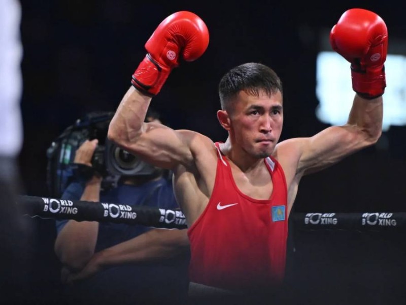 Махмұд Сабырхан екі өзбек чемпионын артқа тастап, әлемнің үздік боксшысы атанды (ФОТО)