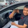 Алмас Өтешов су жаңа Toyota Camry 80 көлігін тізгіндеді (ВИДЕО)